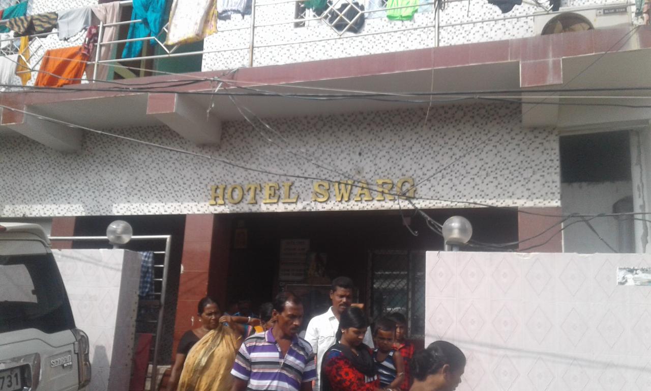 Hotel Swarg Puri Exteriör bild